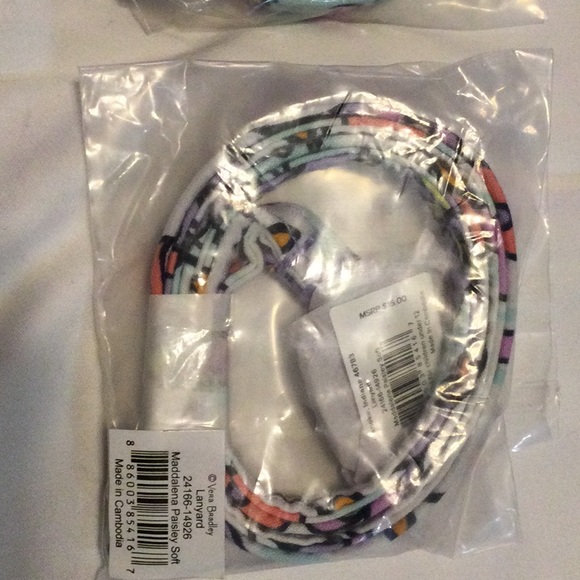 Two New Vera Bradley lanyards in Maddalena Paisley Soft NWT - Picture 3 of 5